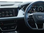 Audi e-tron GT Photo 13