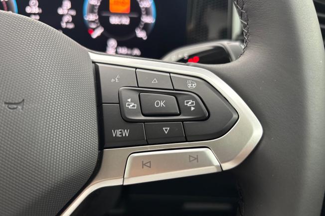 VOLKSWAGEN  Tiguan  Photo 17