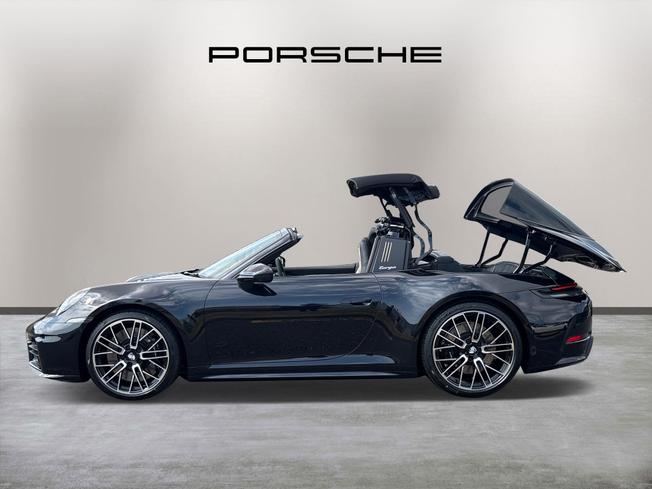 PORSCHE 911 Photo 7