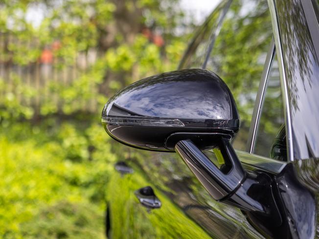 PORSCHE Macan Photo 32