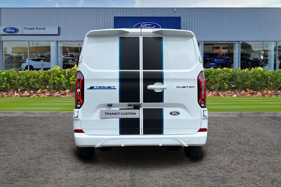 Ford E-TRANSIT CUSTOM Photo 0bcd1349-9c2c-4007-b217-c05606df13b0.jpg