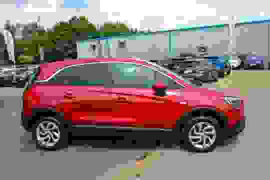 Vauxhall CROSSLAND X Photo 0bd092c2-f21f-4c8e-a3de-e844f1ec1ab9.jpg