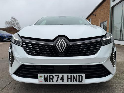 Renault CLIO Photo 0bd57f83-b104-4e11-9173-f3283a7cc9af.jpg