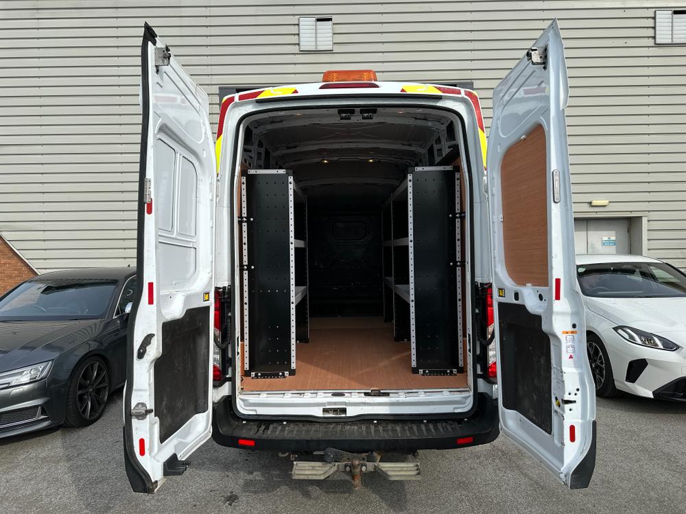 Ford Transit Photo 0be4806e-6de9-41d6-884c-d5c8eb24e17a.jpg