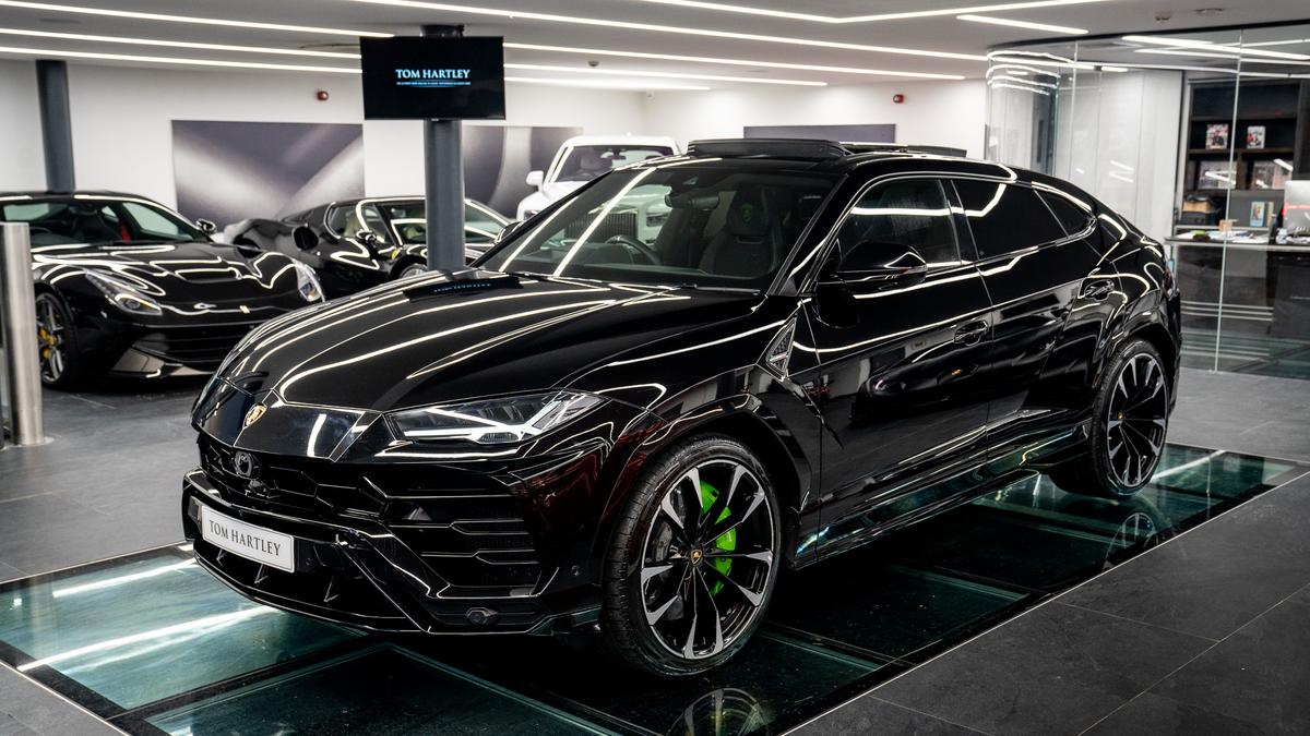 Used 2019 Lamborghini Urus V8 at Tom Hartley