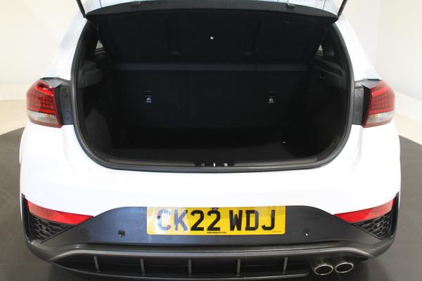Hyundai i30 1.5 T-GDi MHEV N Line Hatchback 5dr Petrol Hybrid Manual Euro 6 (s/s) (159 ps) Photo 9