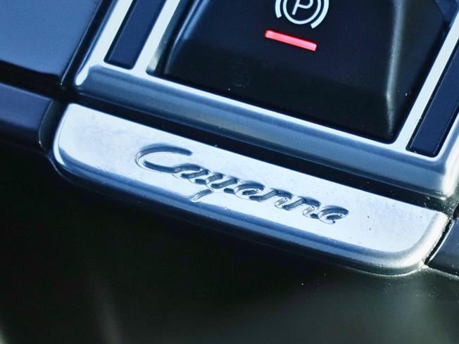 PORSCHE Cayenne Photo 35