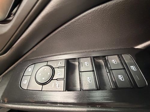 Nissan Qashqai Photo 0c1d28e8-f7a0-43ca-b214-47d247e6ca6f.jpeg
