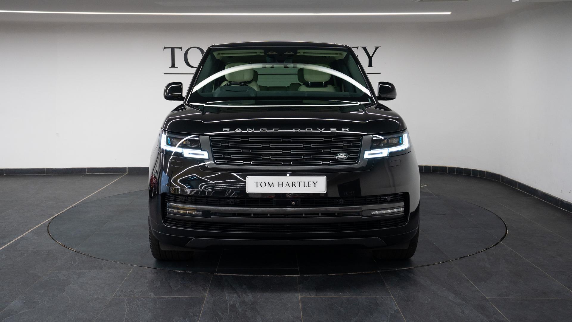 Land Rover Range Rover Photo 0c1ecd53-c4f5-4724-a772-d0c2c142f41c.jpg