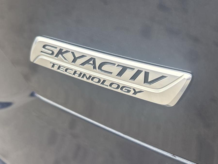 Mazda CX-5 Photo 0c240108-e7a1-4c8a-af48-5ff1ac1628c3.jpg