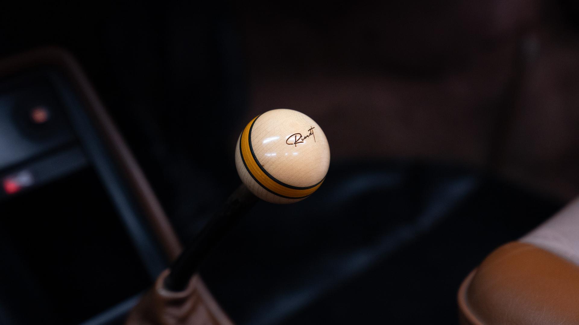 Porsche 911 Photo 0c2442ab-da98-441d-806c-33e245f14e93.jpg