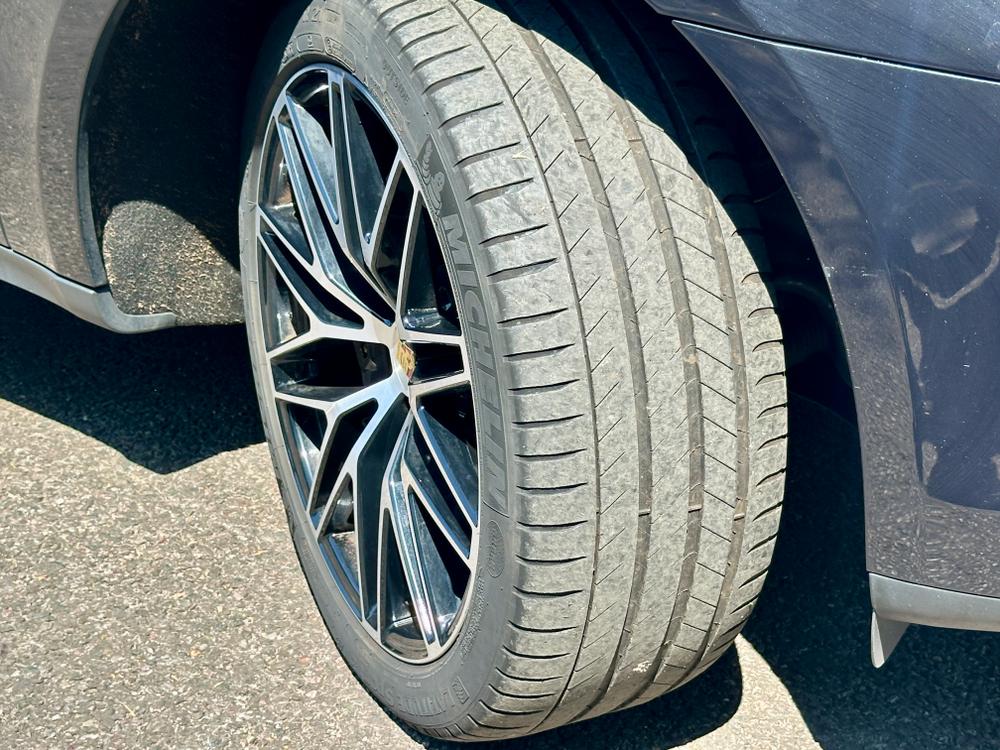 Used Porsche Macan RO22EWX 14