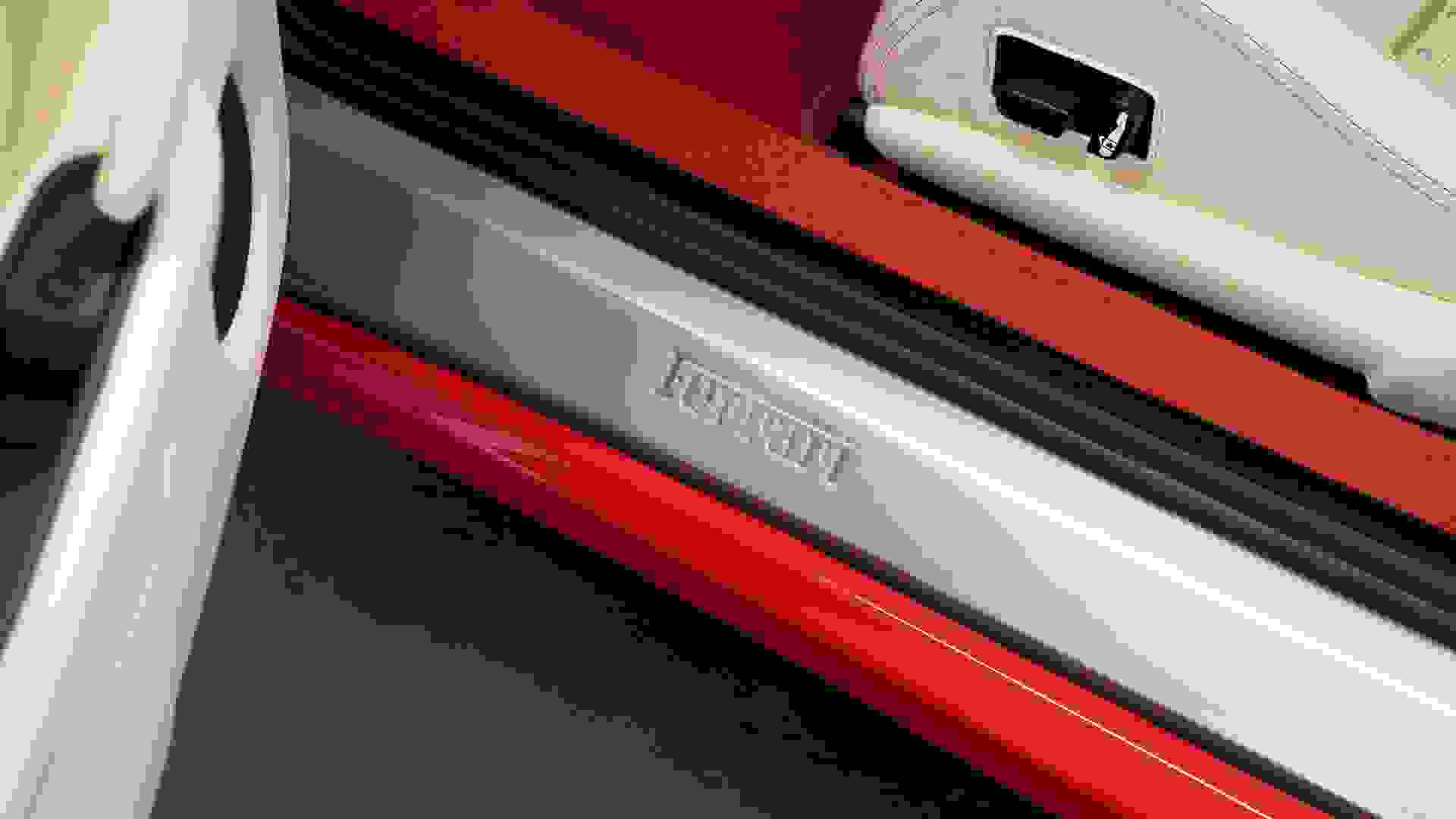 Ferrari F430 Photo 0c2b6a82-e857-4aeb-8ea8-0ca1b878b182.jpg