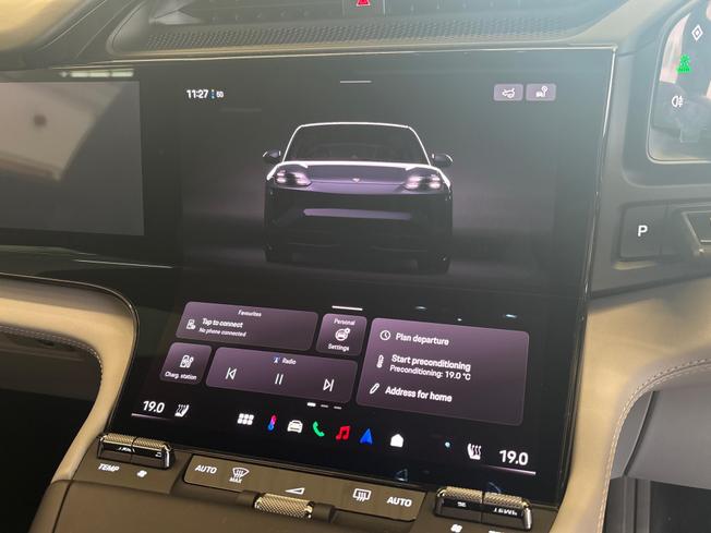 PORSCHE Cayenne Photo 31