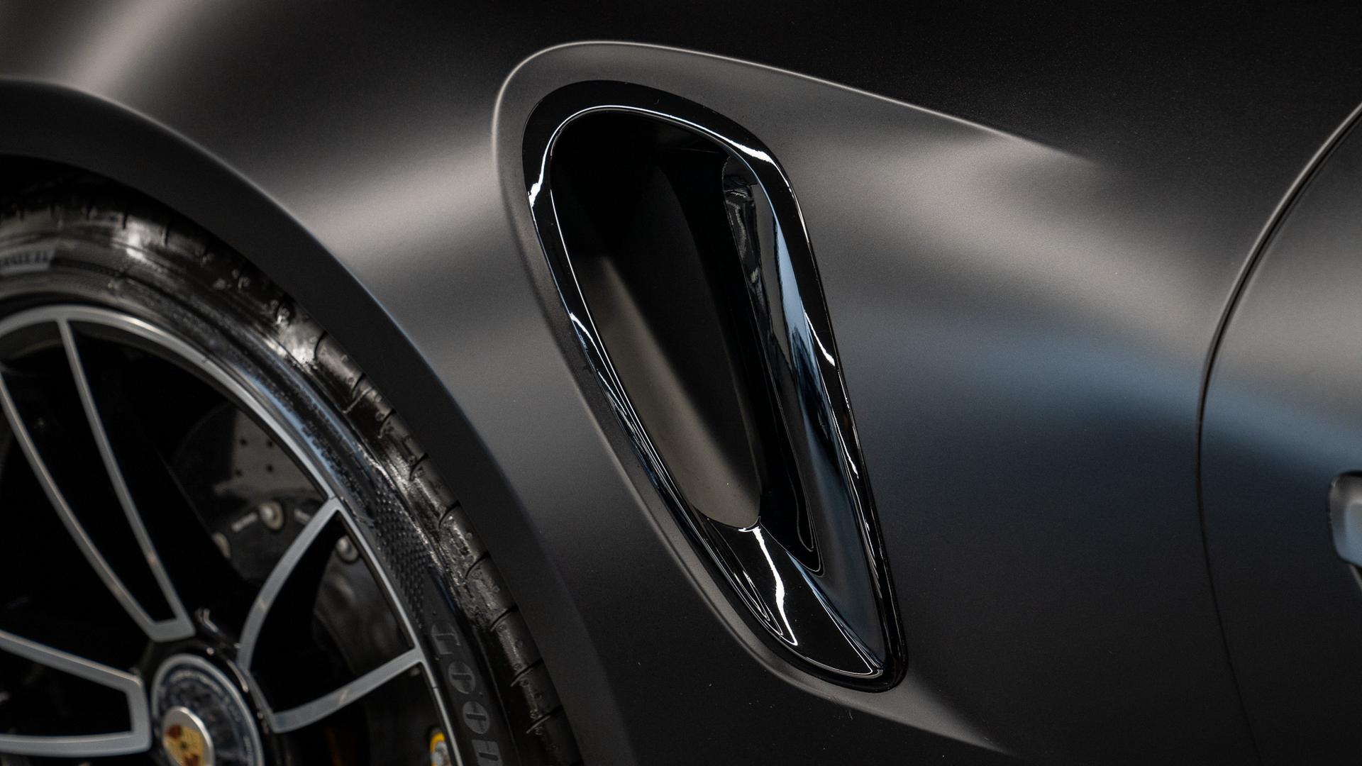 Porsche 911 Photo 0c5a487f-ab01-4697-88d4-4d5b70b503c7.jpg