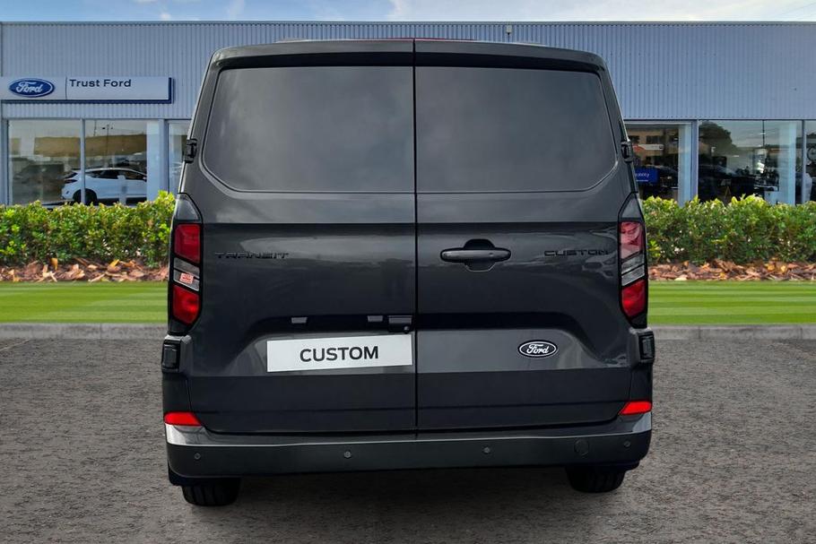 Used Ford TRANSIT CUSTOM NEWCUSTOM18 13