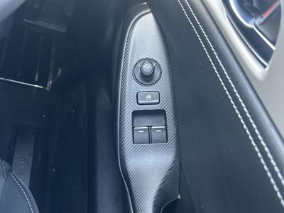 Mazda MX-5 RF Photo 25