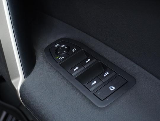 BMW iX Photo 0c6861d0-d9d4-4ee1-86f5-a2d3cefb82ab.jpg