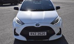 Toyota YARIS Photo 4
