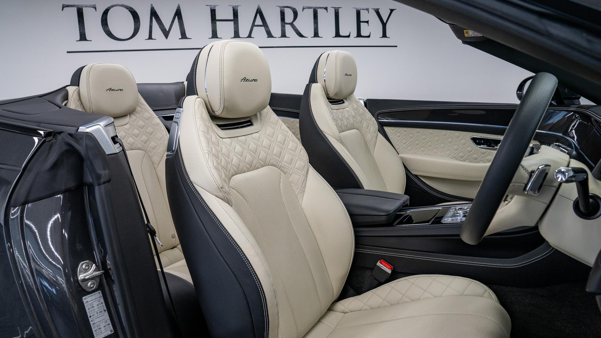 Bentley Continental Photo 0c7372e1-f6e8-406c-a866-3312393e2d08.jpg