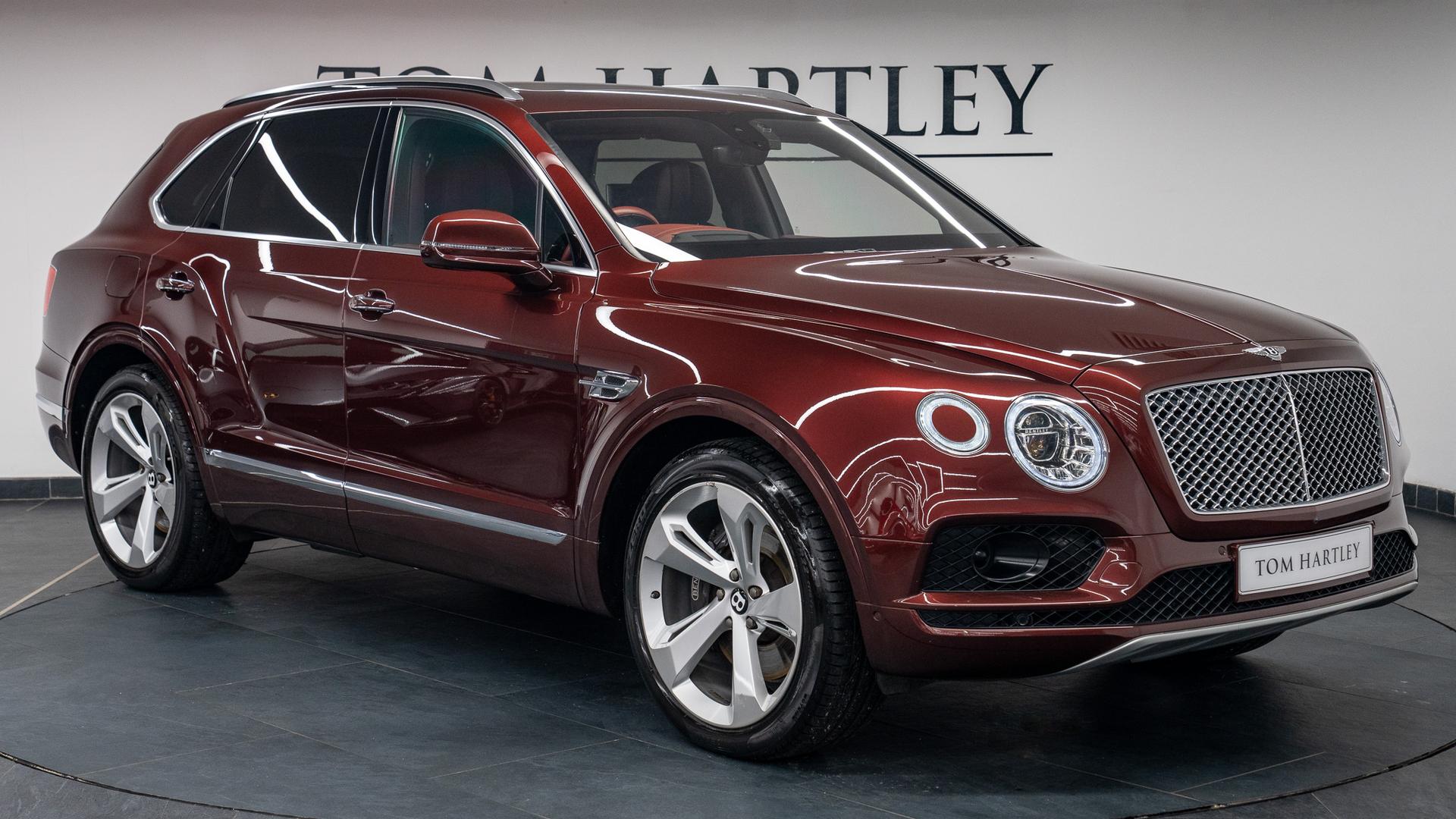 Bentley Bentayga Photo 0c814842-1e23-40ad-bed4-be1580430076.jpg