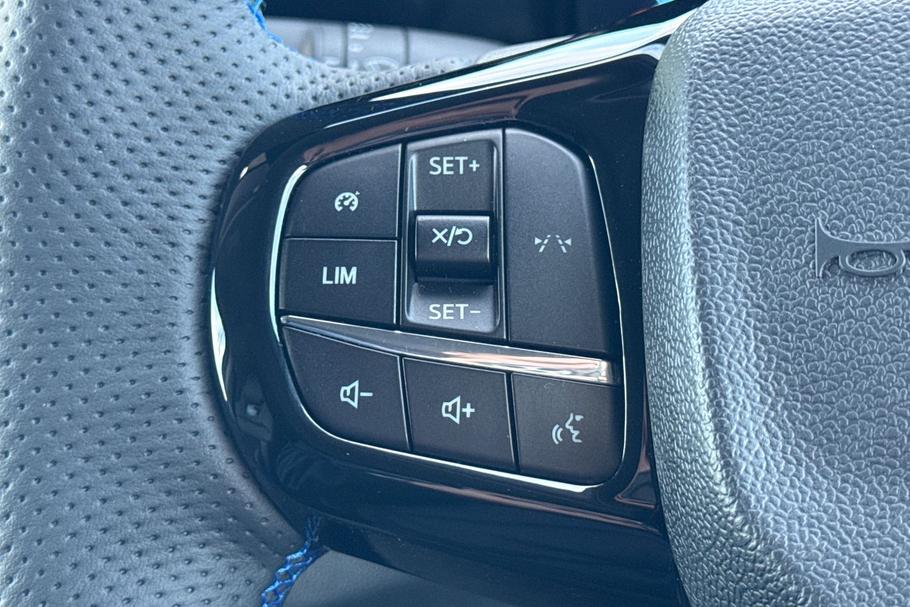 Used Ford TRANSIT CUSTOM L1DCIVMSRT9 22