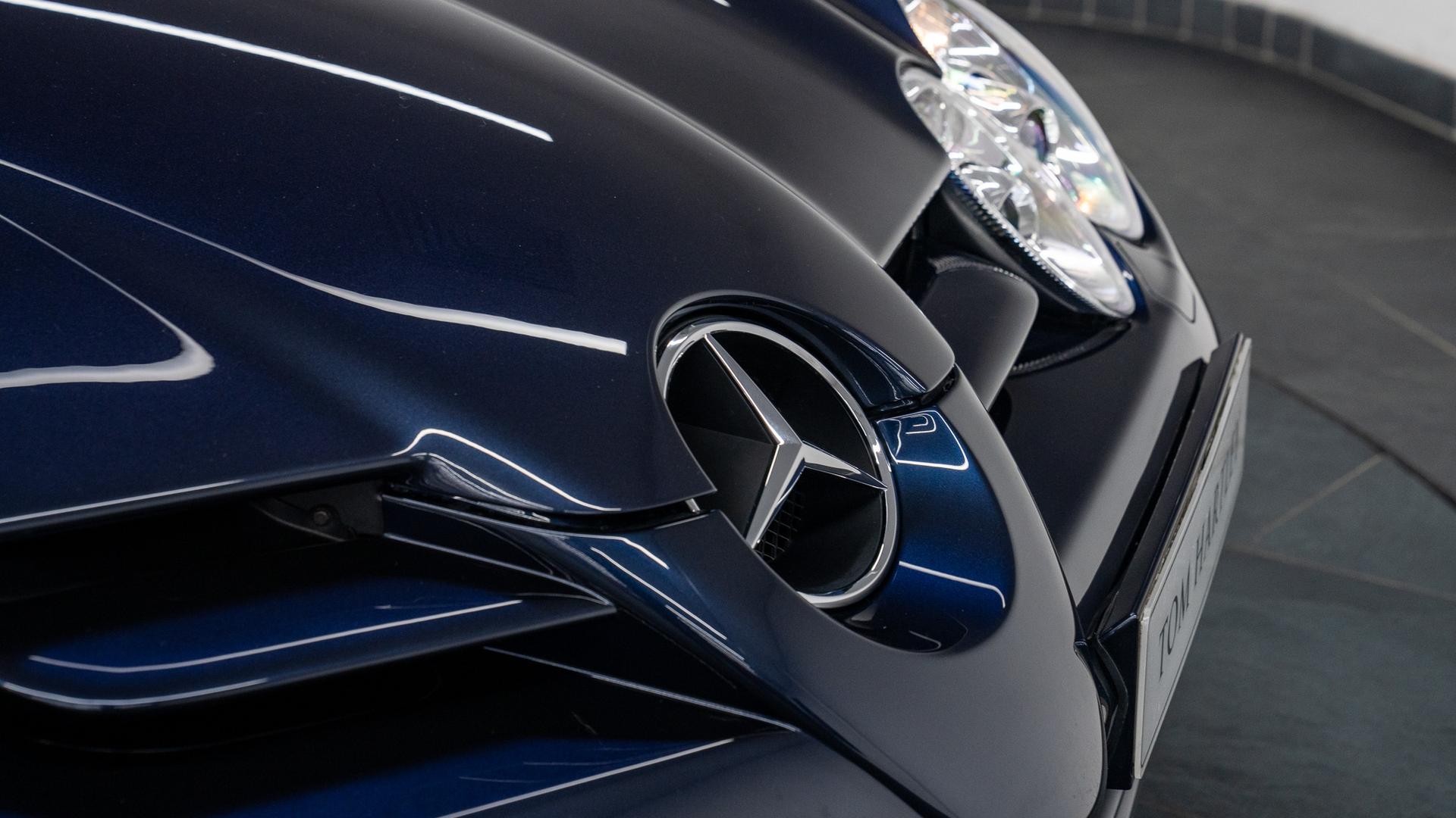 Mercedes-Benz SLR McLaren Photo 0c917840-49ea-4171-b613-a3c0b7e35141.jpg
