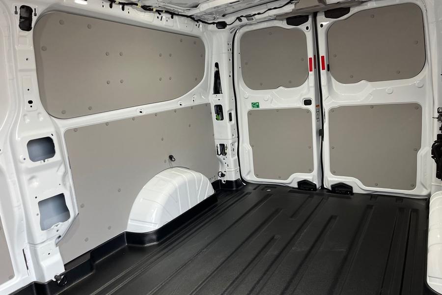 Ford TRANSIT CUSTOM Photo 0c989018-63df-4f97-80f4-f826e9c1ac45.jpg