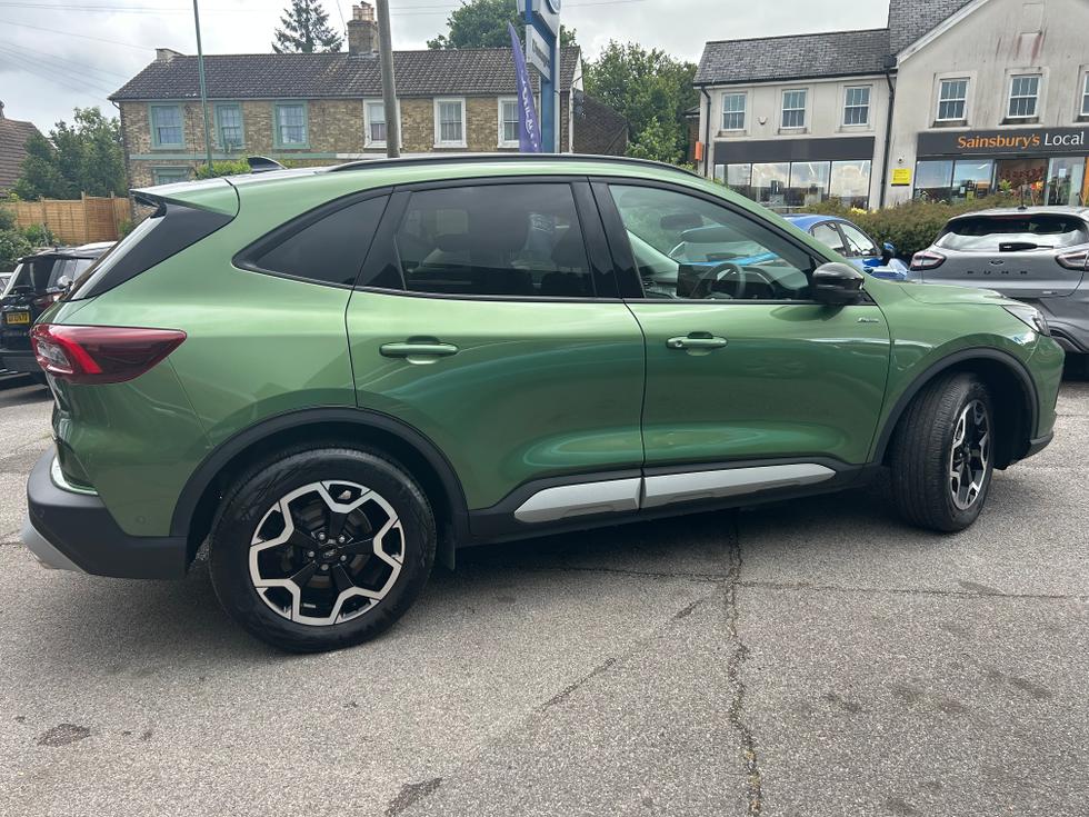 Ford Kuga Photo 0c99dd17-7f67-46cb-8d4d-25d96e25d136.jpeg