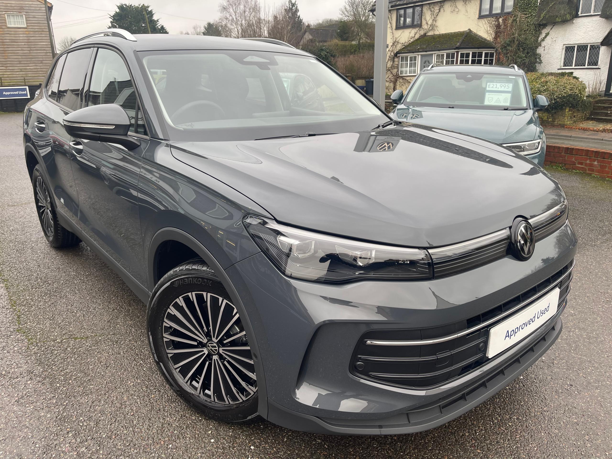 2025 VOLKSWAGEN TIGUAN