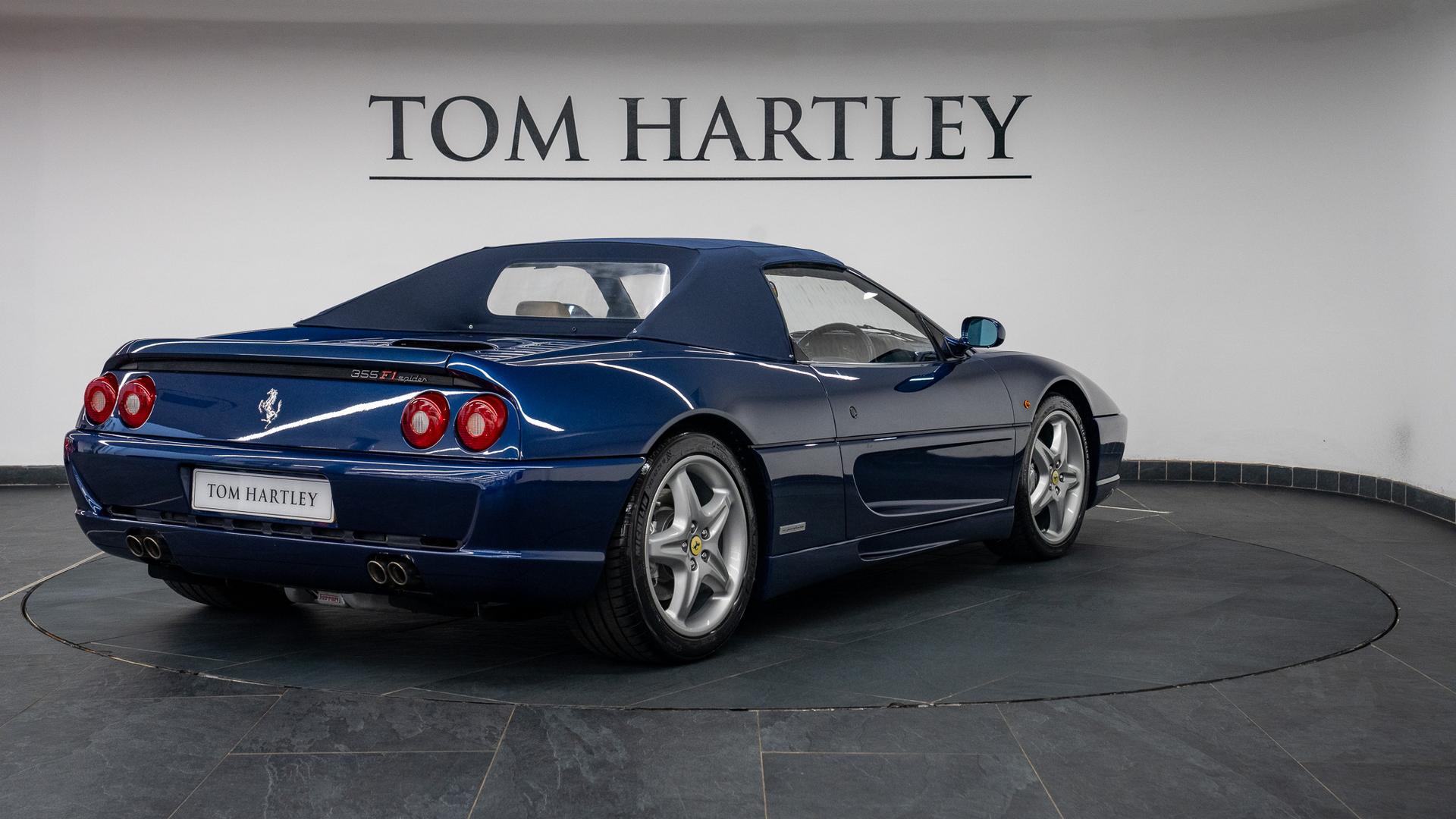 Ferrari 355 F1 Photo 0cc3b5b2-694d-4f0c-9016-f629736c17d0.jpg