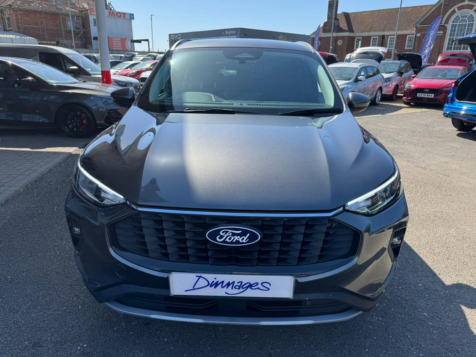 Ford Kuga Photo 0cc591e2-ce15-49dc-9871-99f88fffd7f4.jpeg