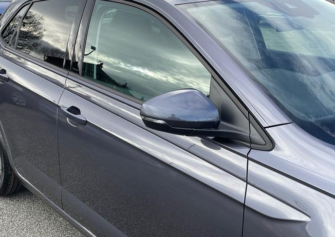 VOLKSWAGEN Polo Photo 19