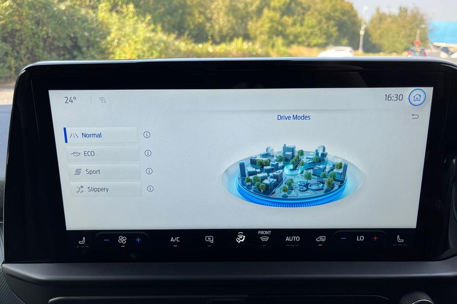 Ford TRANSIT CUSTOM Photo 0cd0744b-6f48-401e-a747-3949c36bd2a8.jpg