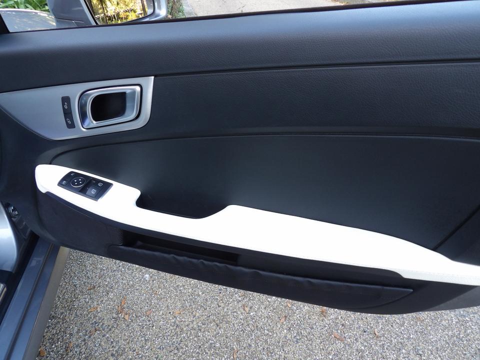Used Mercedes-Benz SLK OY14GOH 11