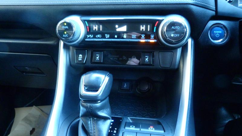 2021 70 TOYOTA RAV4