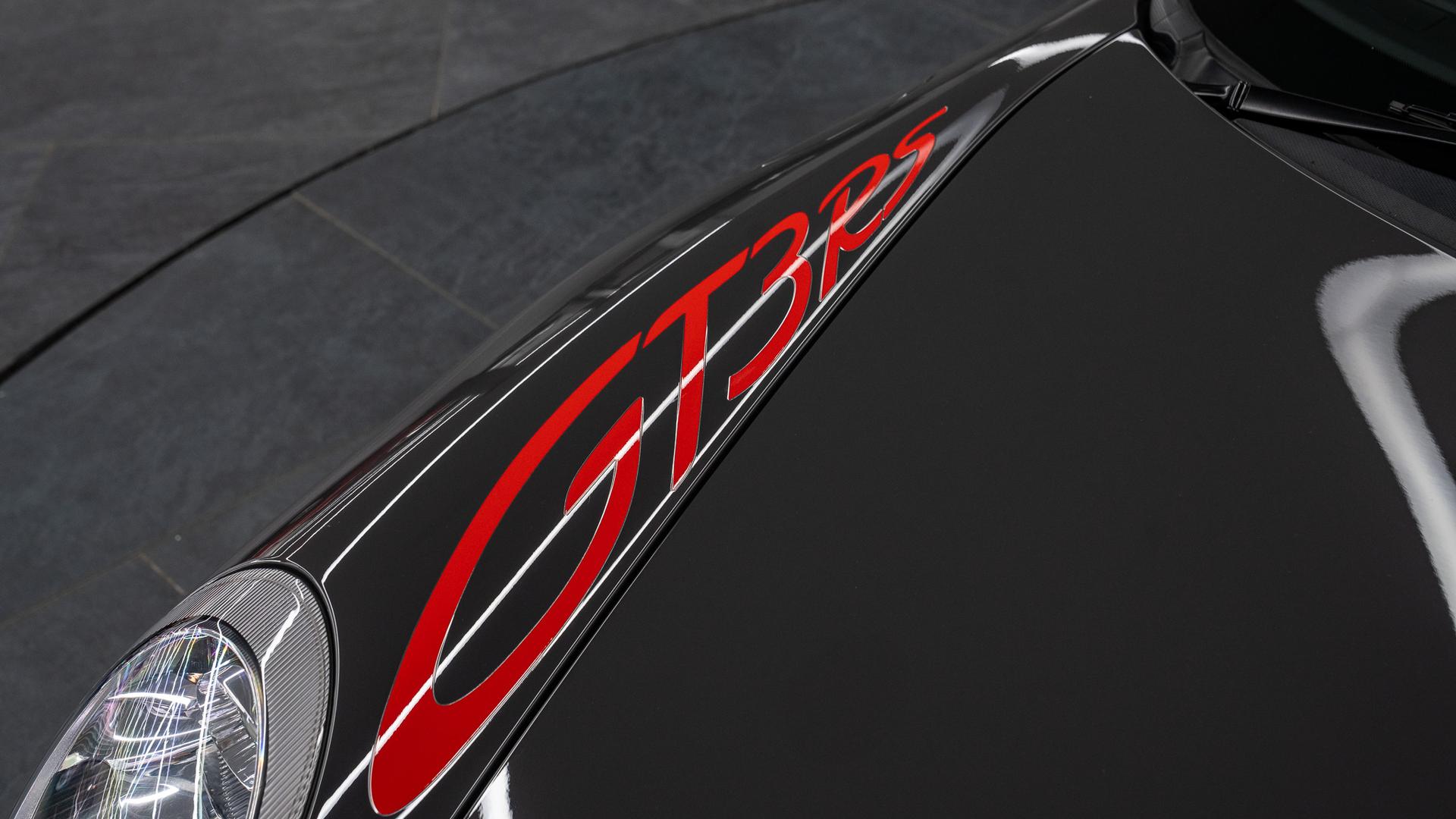 Porsche 911 Photo 0cf1e855-8670-47ad-9cfc-d63bc436f83f.jpg