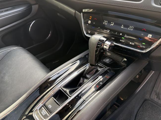 Honda HR-V Photo 0d1663bc-ab86-493e-9b8c-a102982a82af.jpg