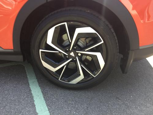 Changan Deepal S07 Photo 0d1a85af-2790-4d5c-8d1c-ae130355cdd5.JPG