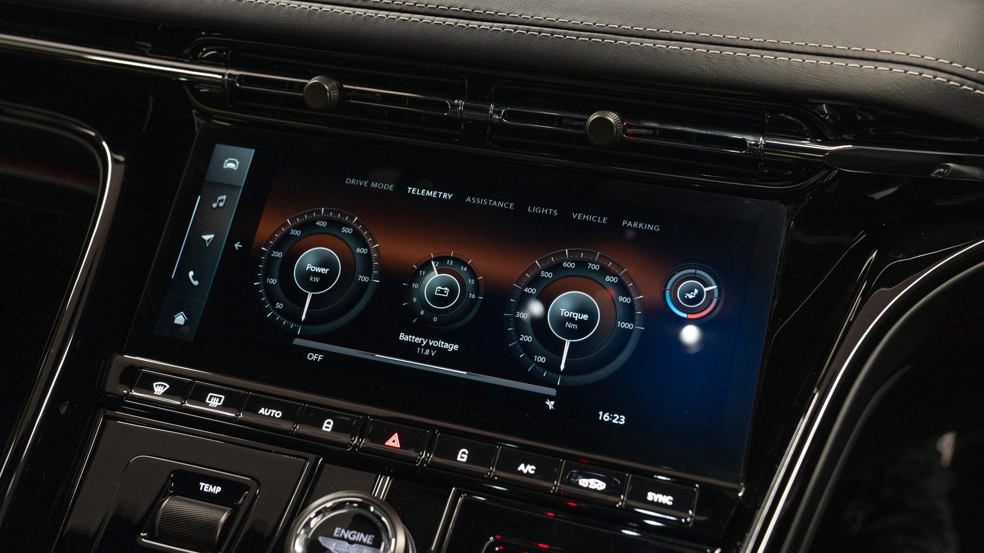 Aston Martin DB12 Photo 0d21b294-9e3d-4a39-8f36-00e0dc96cac7.jpg