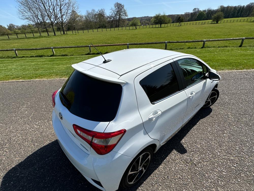 Used Toyota Yaris AJ19EKR 18