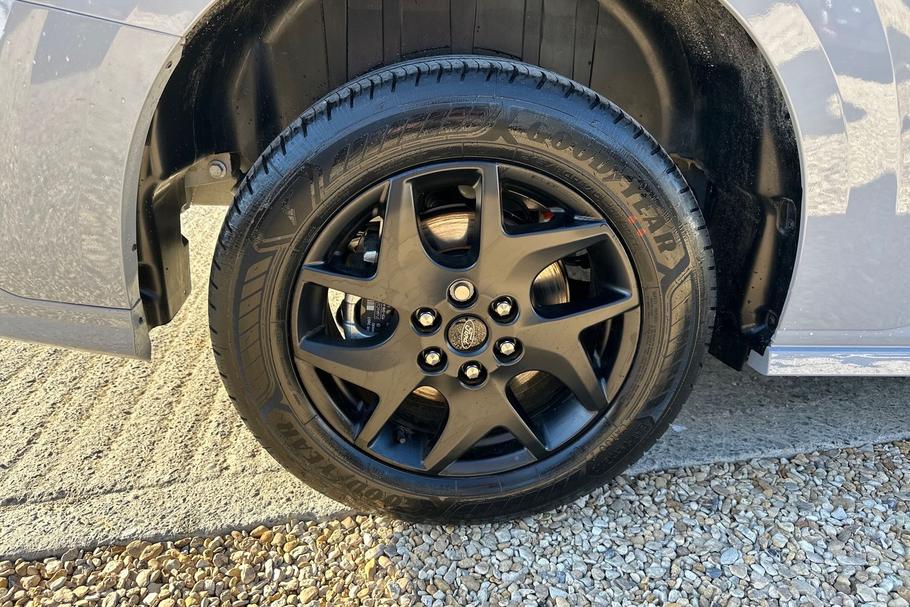 Used Ford E-TRANSIT CUSTOM CUSTOMBEV04 18