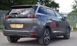 Peugeot 5008 Photo 3