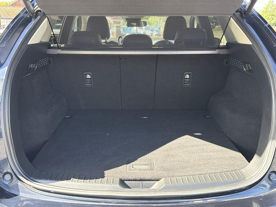 Mazda CX-5 Photo 0d4d06af-d6e6-4771-96a4-4375d392ca60.jpg