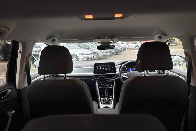 Volkswagen T-Roc Photo 39