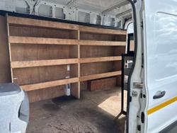 Ford Transit Photo 14