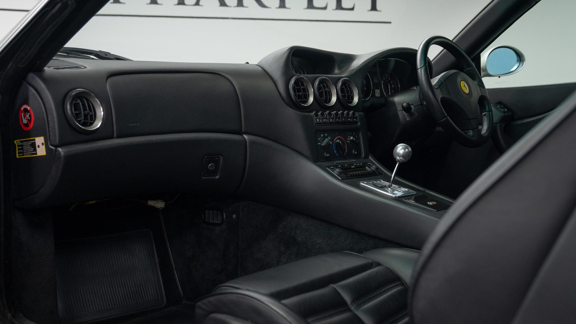 Ferrari 550 Maranello Photo 0d8c6351-4ec7-4f7e-8545-e5f692092bfc.jpg