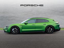 PORSCHE Taycan Photo 5