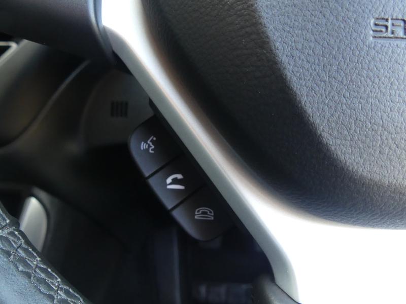 Suzuki S-Cross Photo 0daa77a3-af26-4a10-aaf8-7488790362ac.jpg