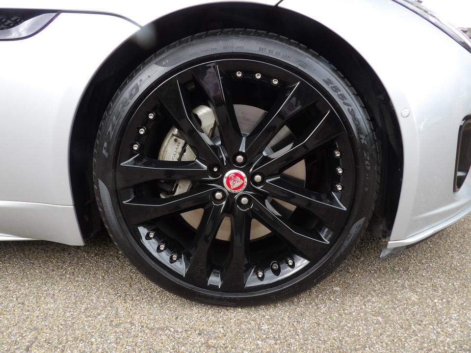 Used Jaguar F-Type OE19ZRZ 24